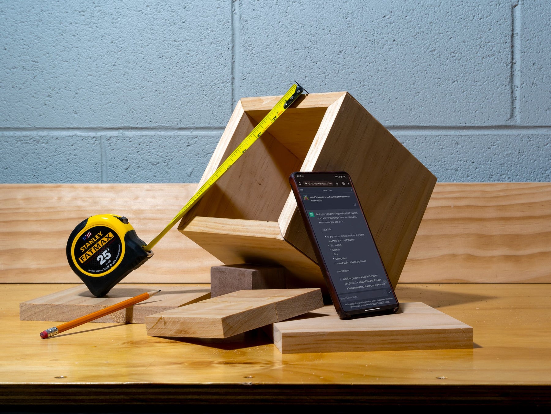 CONSTRUCTION, BUILDING, AND WOODWORKING: PROJECTS FOR STUDENTS