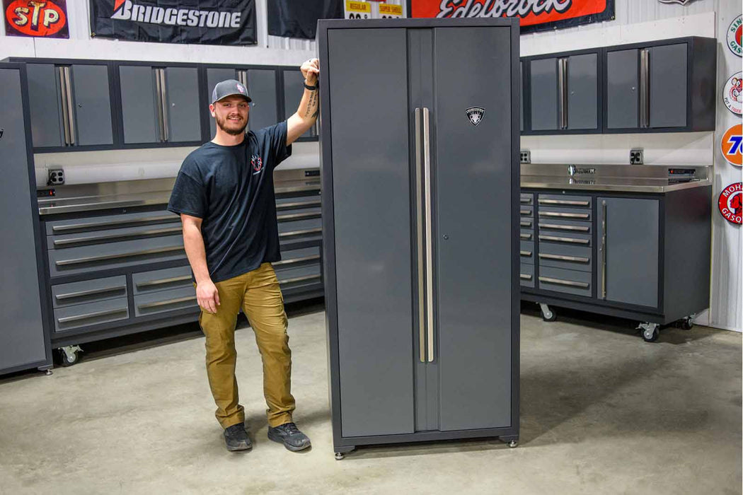Pro Series 18 Drawer Workbench Package - Workbench, Wall Cabinets & Locker Cabinets
