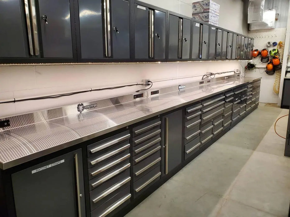Dragonfire 20 Drawer Pro Series 9FT Workbench