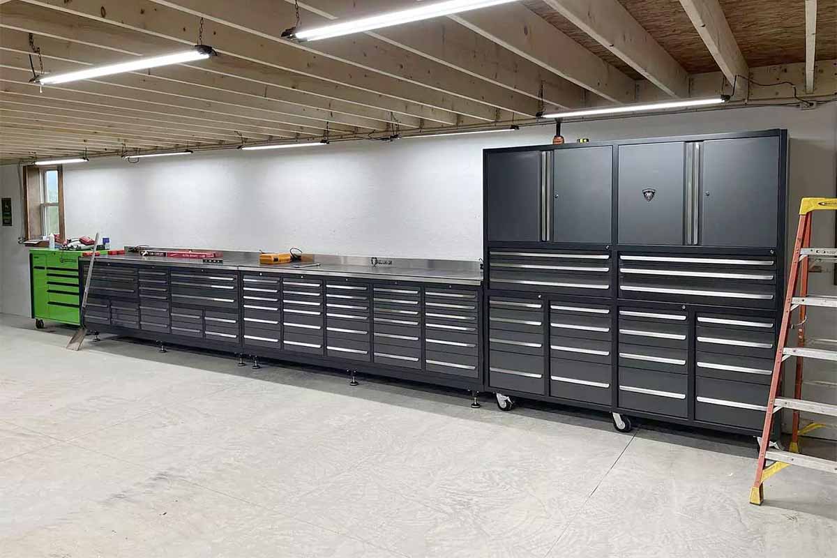 How To Choose The Best Rolling Toolbox for Your Needs - Dragonfire Tool Storage