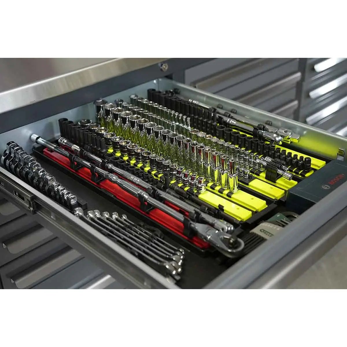 Handyman Workbenches - Dragonfire Tool Storage