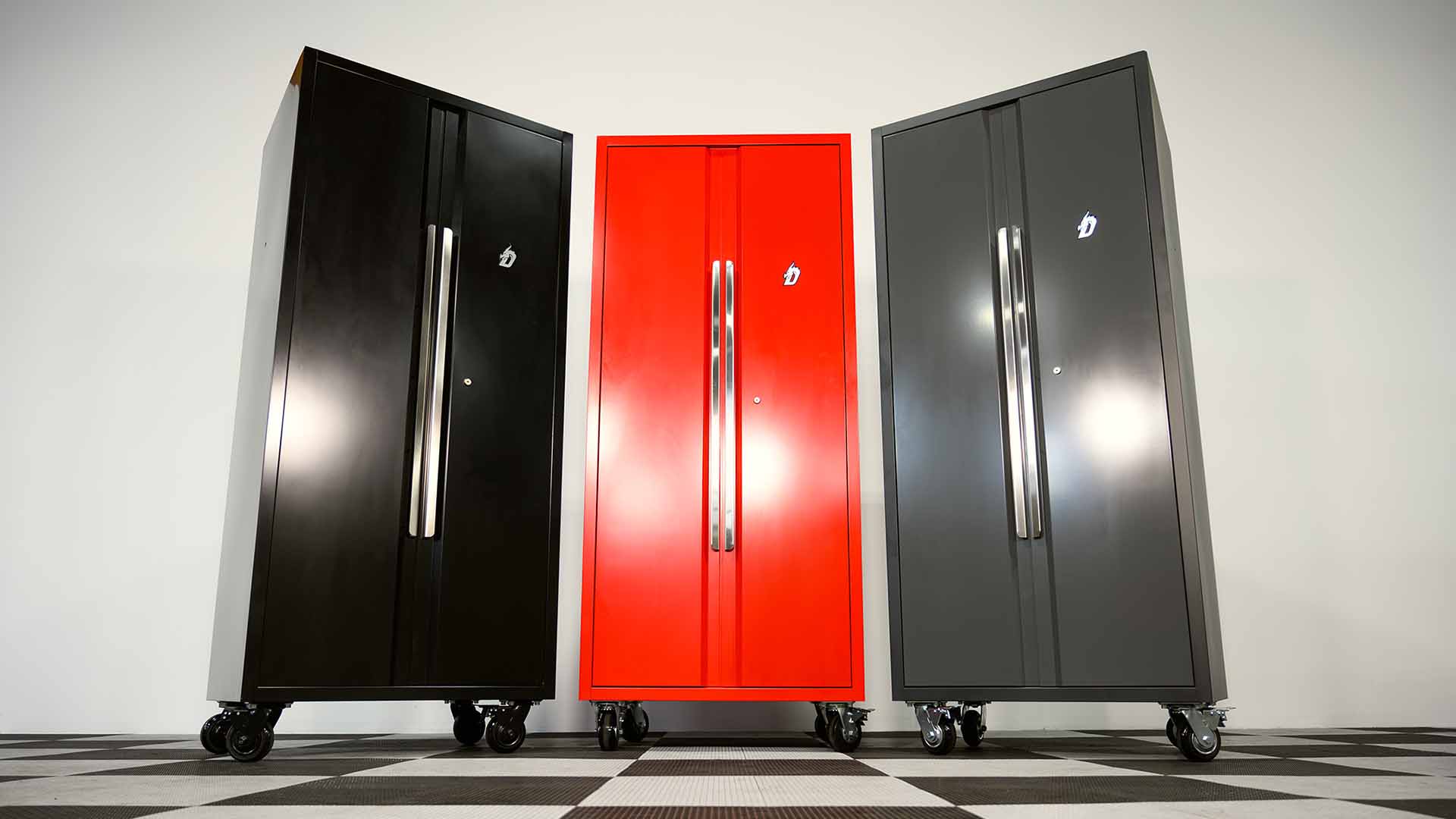 Tool cabinets and toolboxes on sale 10% off site wide