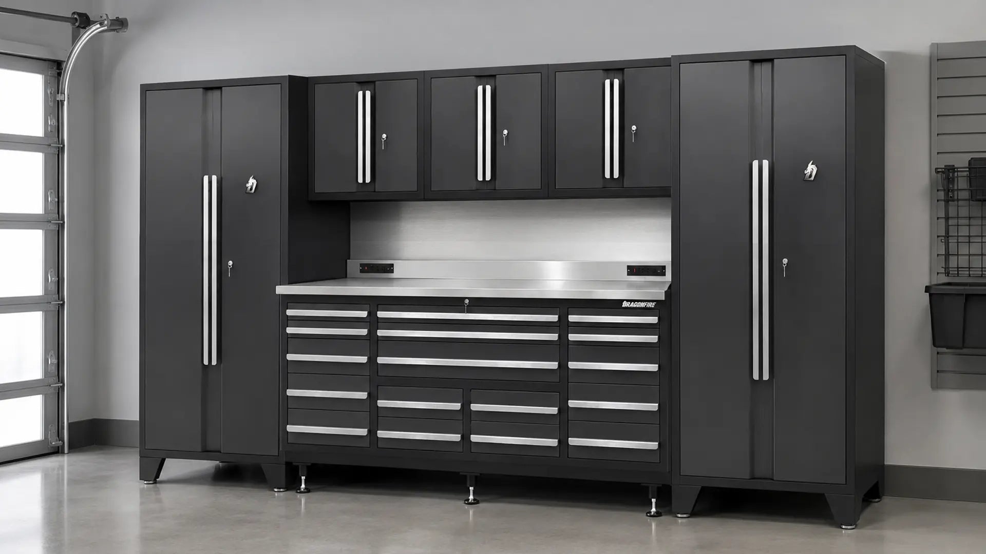 Pro Series 17 Drawer Workbench Package