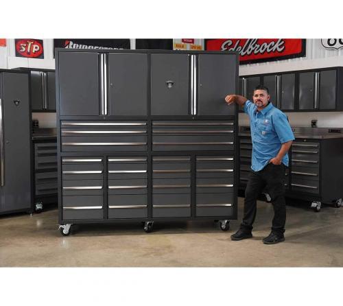 22 Drawer Rolling Tool Cabinet with Shelves