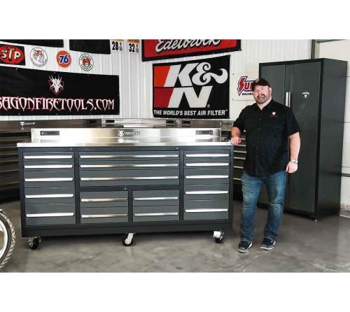 17 Drawer Garage Workbench with Drawers for your Garage